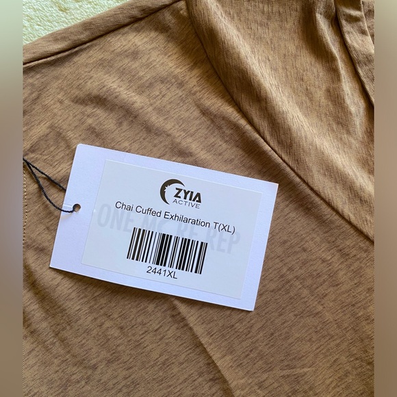 Zyia tee - Picture 2 of 4